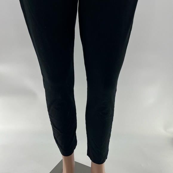 Old Navy High Rise Pixie Secret-Smooth Pocket Pants, Size 2 - Picture 7 of 10